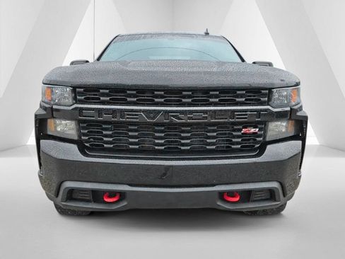 Used 2020 Chevrolet Silverado 1500 Custom Trail Boss w/ Custom Convenience Package AWD/4WD image 2