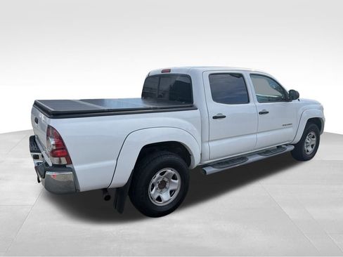 Used 2009 Toyota Tacoma PreRunner image 5