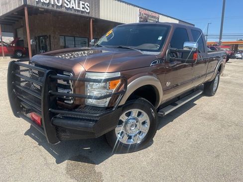 Used 2012 Ford F350 King Ranch w/ King Ranch w/Chrome Pkg image 2