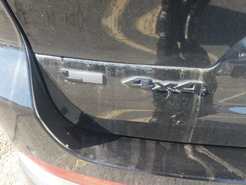 Used 2022 Jeep Grand Cherokee L Limited w/ Black Appearance Package image 5