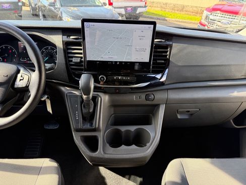 Used 2025 Ford Transit 350 XLT image 21