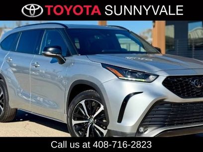 Used 2022 Toyota Highlander XSE