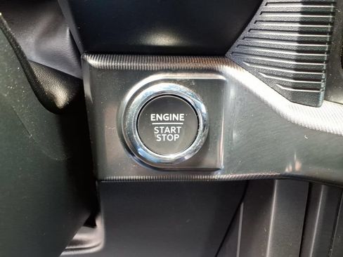 Used 2024 Ford F150 Lariat w/ Equipment Group 502A High AWD/4WD image 27