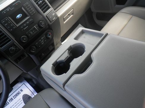 Used 2022 Ford F350 XL w/ Power Equipment Group image 20