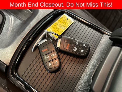 Used 2023 Dodge Charger Scat Pack w/ Daytona Edition Group image 37