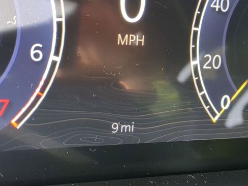 New 2025 Jeep Grand Cherokee L Altitude image 16