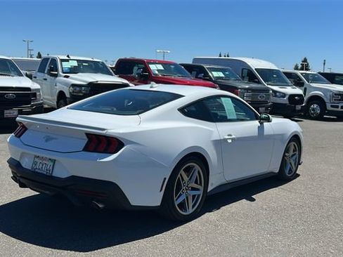Used 2024 Ford Mustang Premium RWD image 3