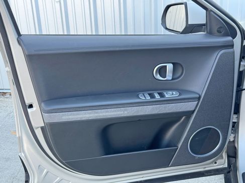 Used 2023 Hyundai Ioniq 5 SEL image 38