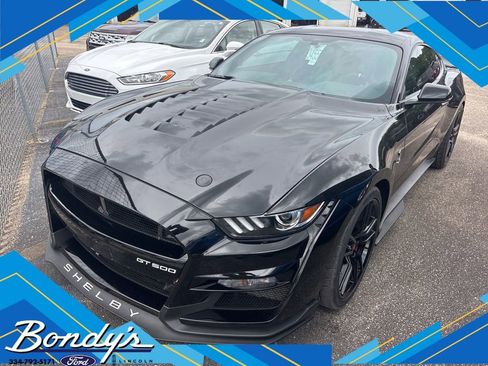 Used 2021 Ford Mustang Shelby GT500 w/ Technology Package RWD image 1