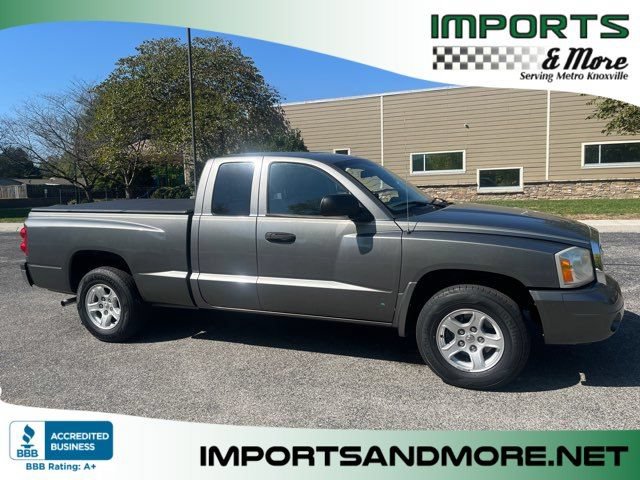 Used 2006 Dodge Dakota SLT w/ Trailer Tow Group RWD image 1