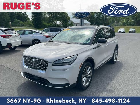 Used 2022 Lincoln Corsair AWD w/ Premium Package image 8