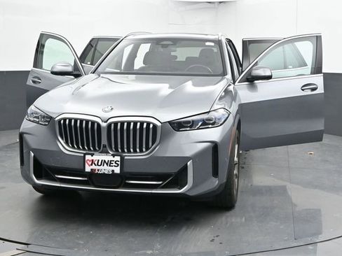Used 2024 BMW X5 xDrive40i image 52