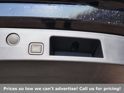 New 2026 GMC Terrain Denali w/ LPO, Floor Liner Package image 6