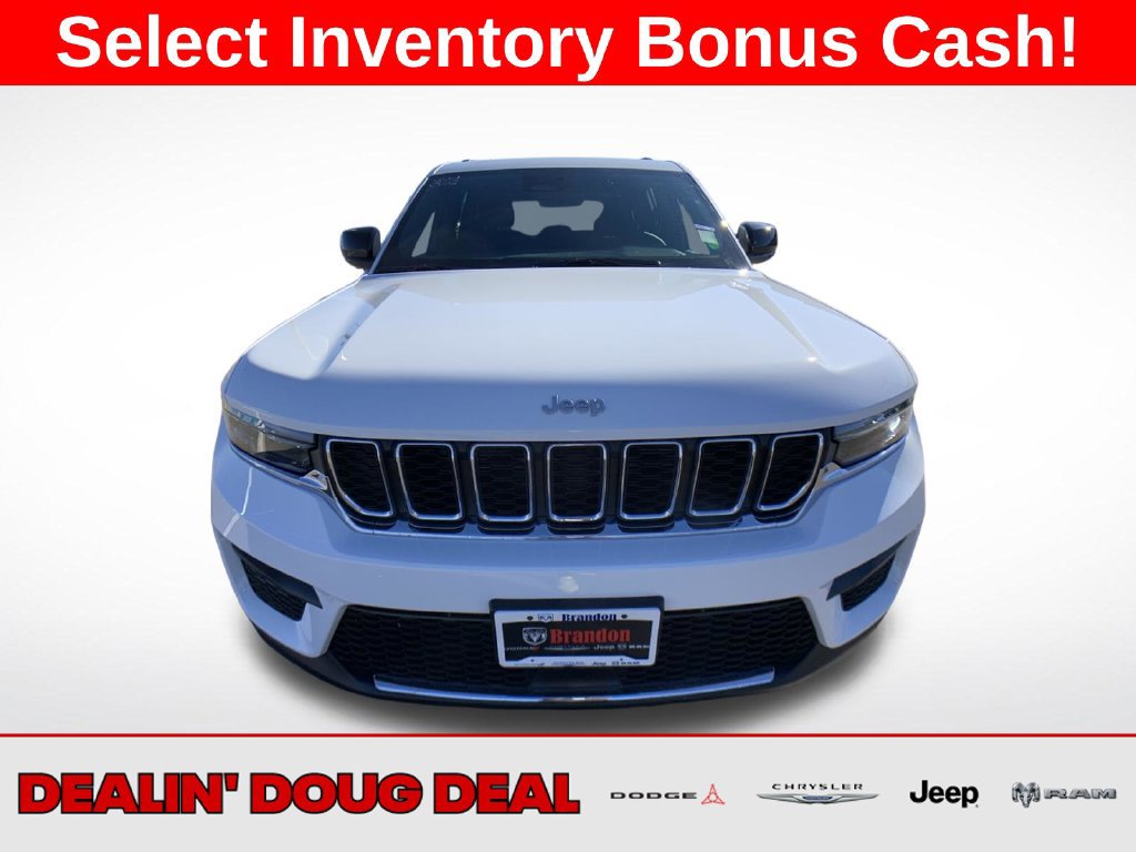 New 2026 Jeep Grand Cherokee Laredo AWD/4WD image 8