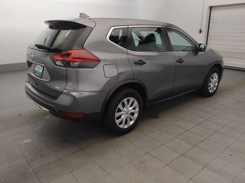 Used 2018 Nissan Rogue S image 10