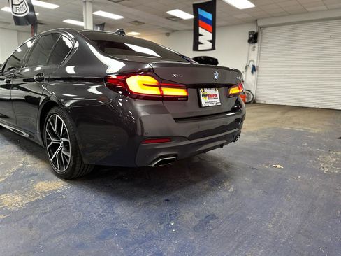 Used 2022 BMW 540i xDrive w/ M Sport Package AWD/4WD image 10