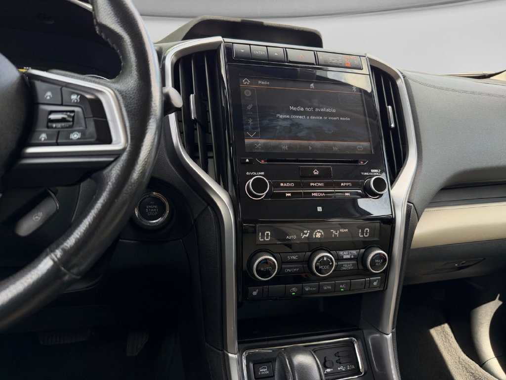 Used 2022 Subaru Ascent Limited AWD/4WD image 15