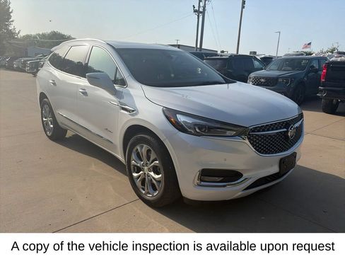 Used 2021 Buick Enclave Avenir w/ Avenir Technology Package AWD/4WD image 6