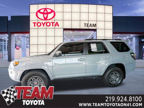 Used 2021 Toyota 4Runner Trail Special Edition RWD image 1