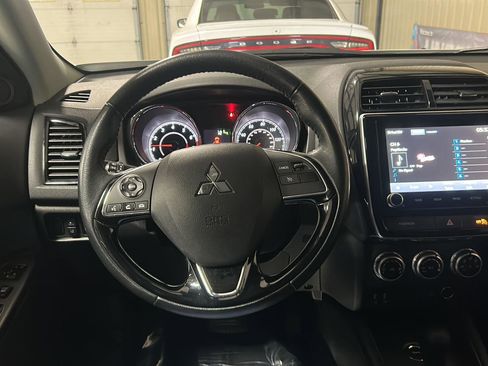 Used 2024 Mitsubishi Outlander Sport SE image 20