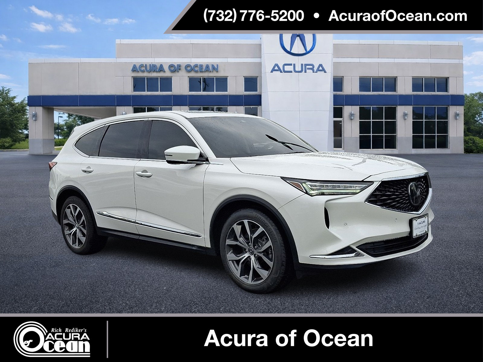Certified 2024 Acura MDX w/ Technology Package AWD/4WD image 1