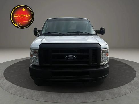Used 2022 Ford E-350 and Econoline 350 Super Duty w/ Power Windows & Locks Group RWD image 9