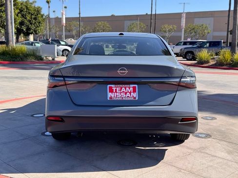 New 2026 Nissan Sentra SV FWD image 7