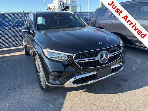 Used 2024 Mercedes-Benz GLC 300 GLC 300 image 3