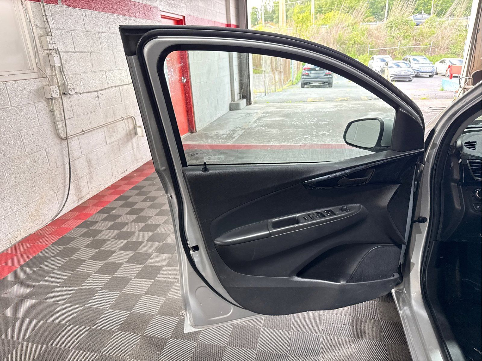 Used 2021 Chevrolet Spark LT FWD image 19