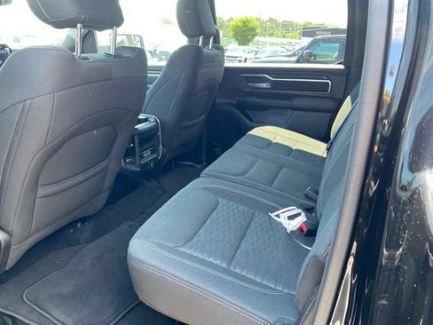 Used 2025 RAM 1500 Big Horn AWD/4WD image 6
