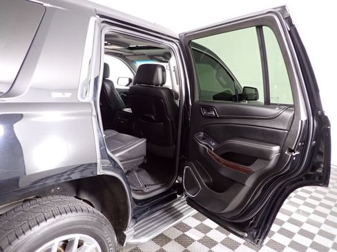 Used 2015 GMC Yukon SLT w/ Open Road Package AWD/4WD image 40