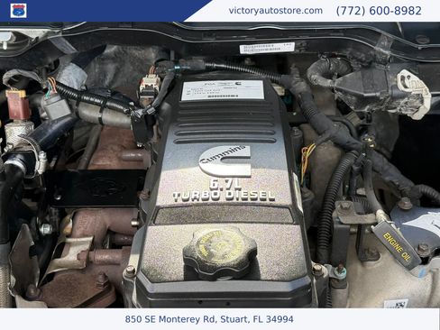 Used 2018 RAM 3500 Tradesman w/ Chrome Appearance Group RWD image 42
