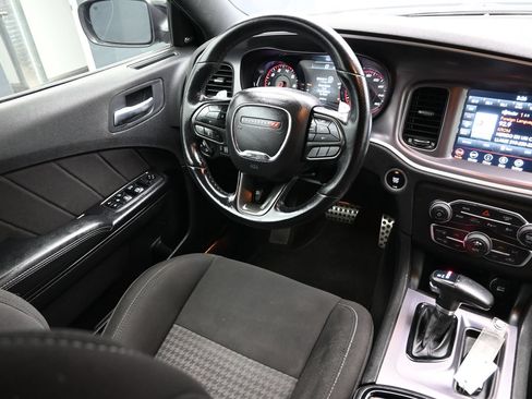 Used 2022 Dodge Charger R/T w/ Blacktop Package RWD image 24