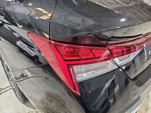 New 2026 Hyundai Elantra Limited image 33