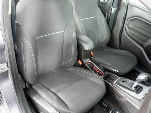 Used 2014 Ford Fiesta SE w/ SE Fuel Economy Package image 7