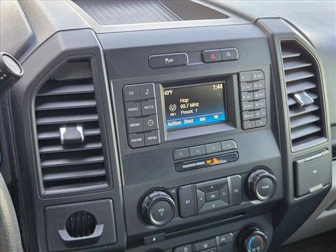 Used 2017 Ford F150 XL w/ Equipment Group 101A Mid image 11