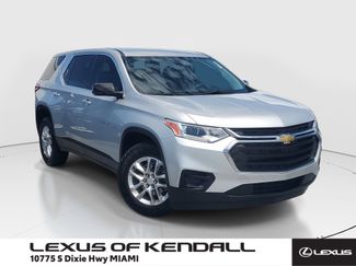 Used 2021 Chevrolet Traverse LS image 1