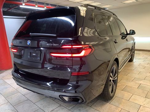 Used 2024 BMW X7 xDrive40i w/ M Sport Package AWD/4WD image 7