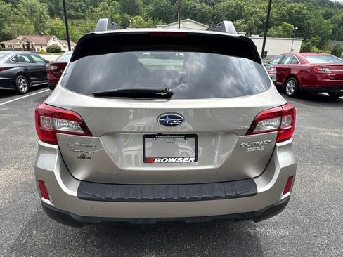 Used 2015 Subaru Outback 2.5i Premium w/ Protection Package #1 AWD/4WD image 4