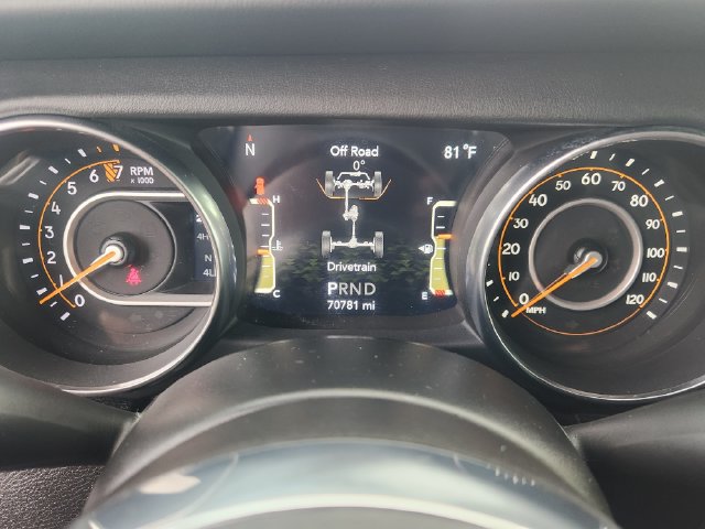 Used 2021 Jeep Wrangler Unlimited Sahara AWD/4WD image 17