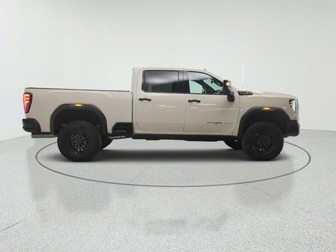 Used 2026 GMC Sierra 2500 AT4X w/ AT4X AEV Edition AWD/4WD image 4