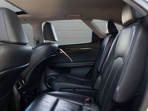 Used 2018 Lexus RX 350L AWD image 61