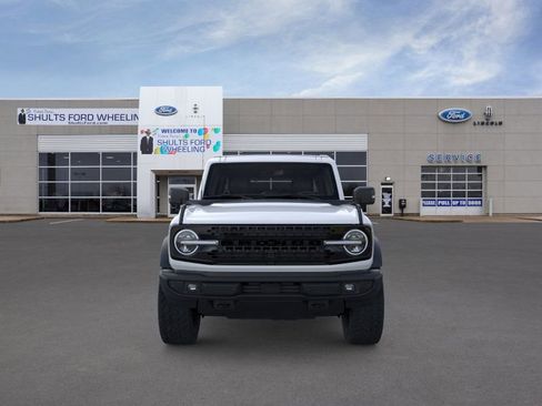New 2025 Ford Bronco Outer Banks w/ Black Appearance Package image 6