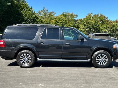 Used 2015 Ford Expedition EL XLT w/ Equipment Group 202A AWD/4WD image 3