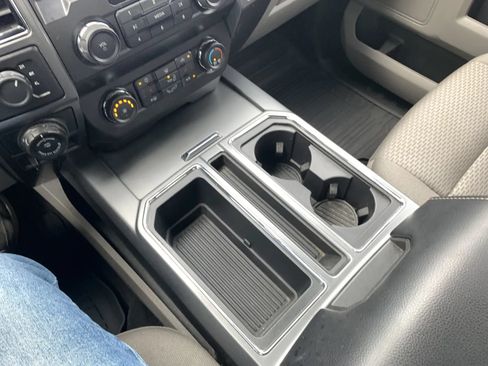 Used 2019 Ford F150 XLT w/ Equipment Group 302A Luxury AWD/4WD image 16