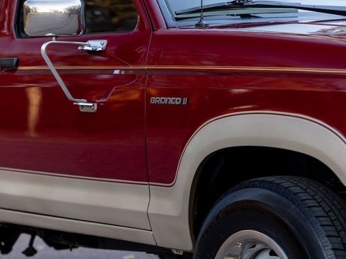 Used 1989 Ford Bronco II 4WD image 39