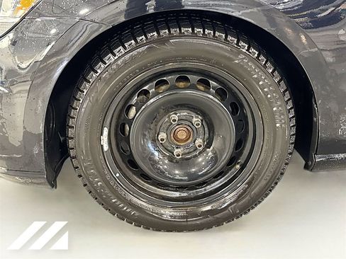 Used 2018 Volkswagen Golf SE FWD image 31