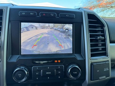 Certified 2021 Ford F350 Lariat image 17