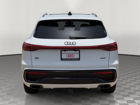 New 2026 Audi Q5 Premium AWD/4WD image 10