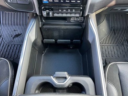 Used 2022 RAM 2500 Laramie image 28